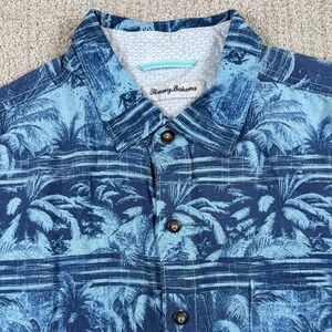 Tommy Bahama Mens Large Blue Rayon Floral Hawaiian Short Sleeve Button Up Shirt